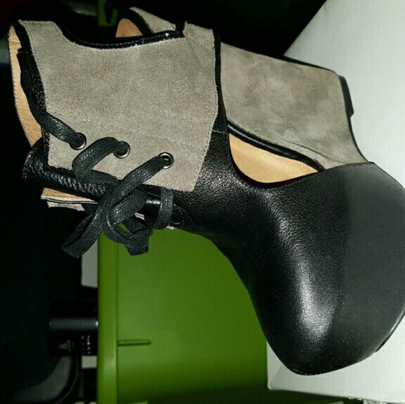 Wedges - Picture 2 of 2