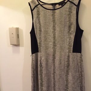 Gray color blocked sheath dress