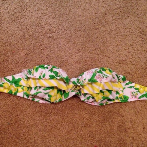 Swim suit - Picture 4 of 4