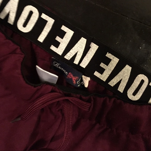 Joggers - Picture 2 of 2