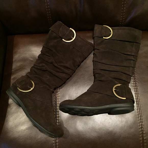 White Mountain Boots