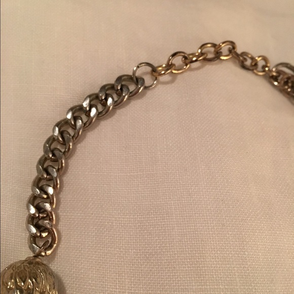 Statement necklace - Picture 3 of 3