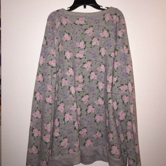 Floral sweater - Picture 3 of 3