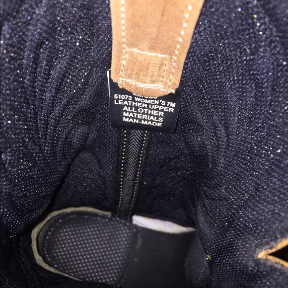 Laredo Round Toe Cowboy Boots. - Picture 3 of 6