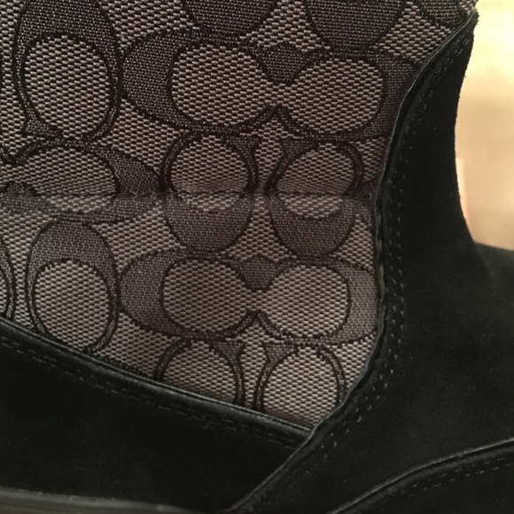 NEW COACH BOOTS - Picture 4 of 4