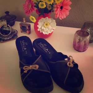 Sbicca slide sandals