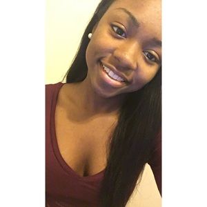 Meet your Posher, Shatori