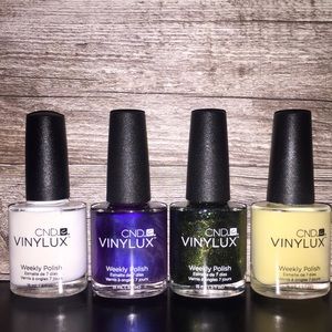 3 CND VINYLUX polishes