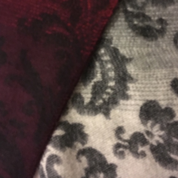 Scarf - Picture 2 of 2