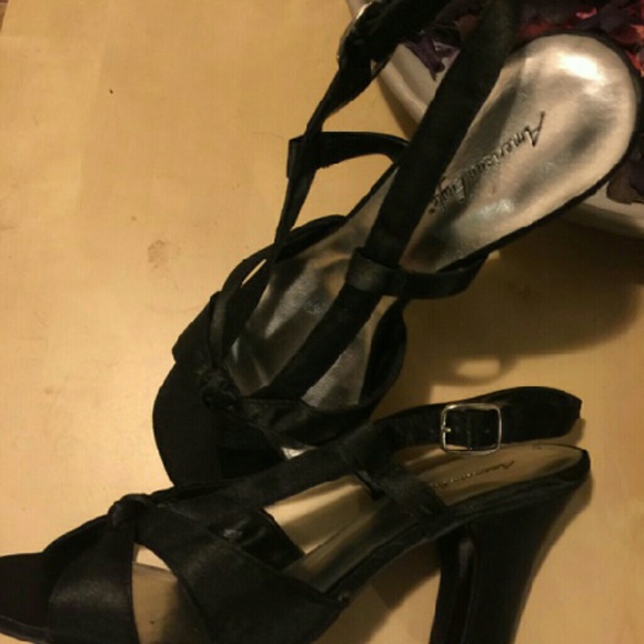 Women's shoes