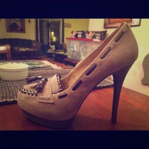Jessica Simpson moccasin 5 inch high heels