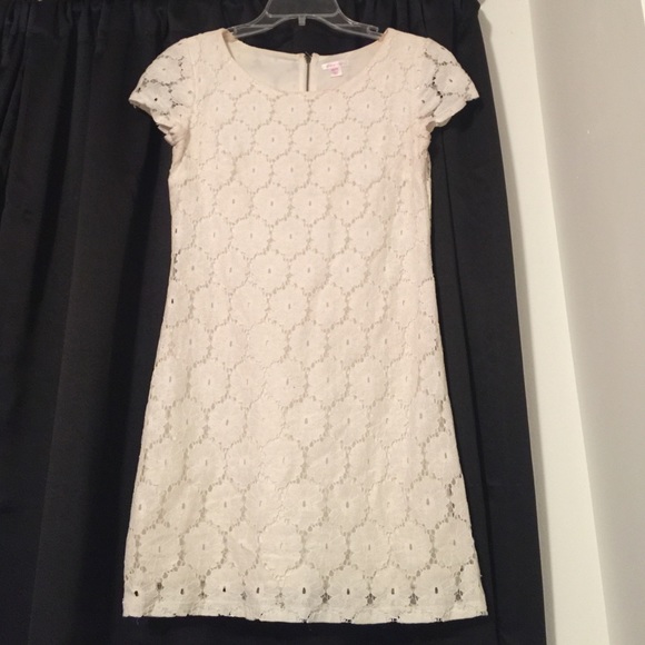 Lace dress!