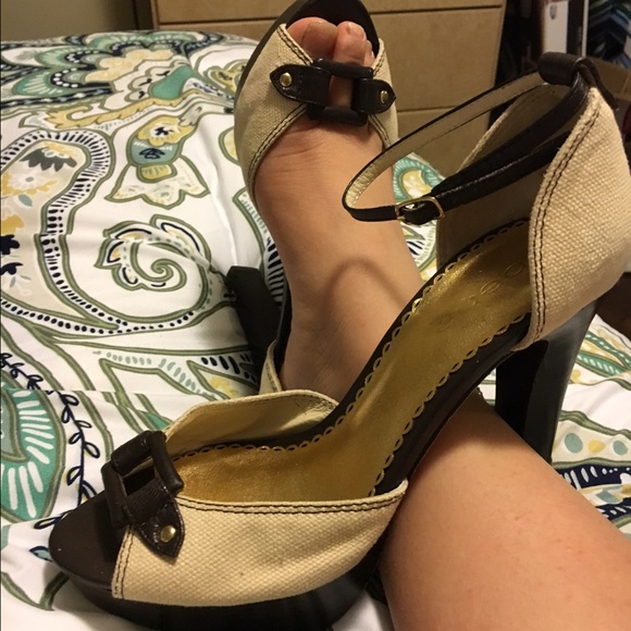 Bebe light brown cloth platforms