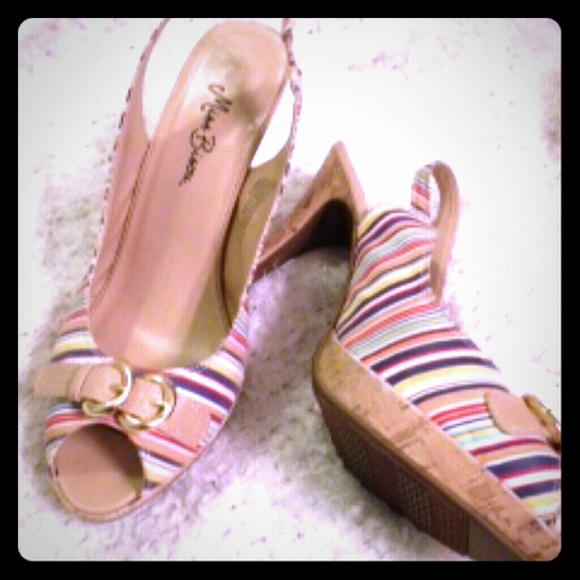 Sling back _ peep toe pumps