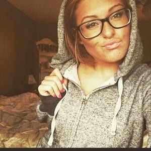 Meet your Posher, Jenni