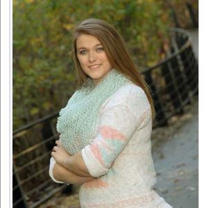 Meet your Posher, Bailey