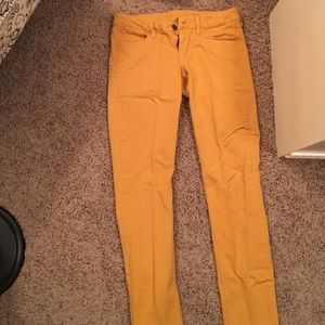 Mustard yellow Arizona jeans