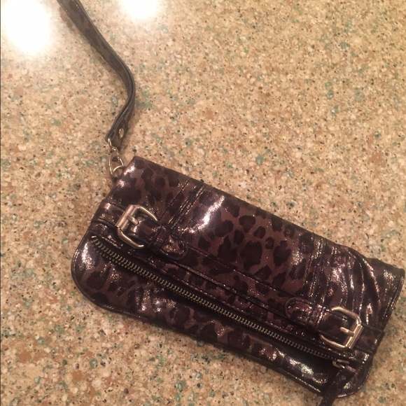 Express wristlet