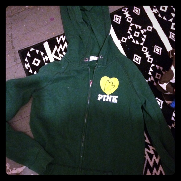 VS Oregon Ducks sweater