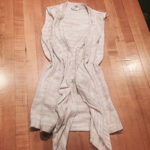 NWOT Tan & White Vest