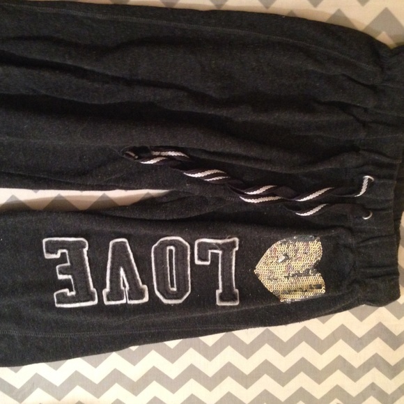 Capri sweats