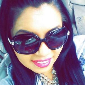 Meet your Posher, Melanie