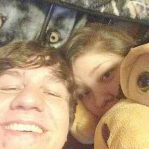 Meet your Posher, Debrah