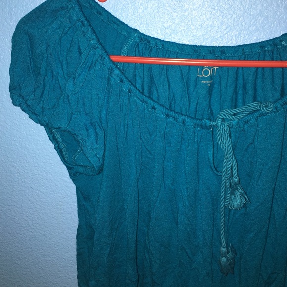 Top - Picture 2 of 2