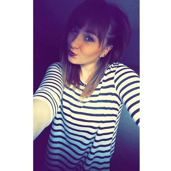 Meet your Posher, Katie - Picture 1 of 1