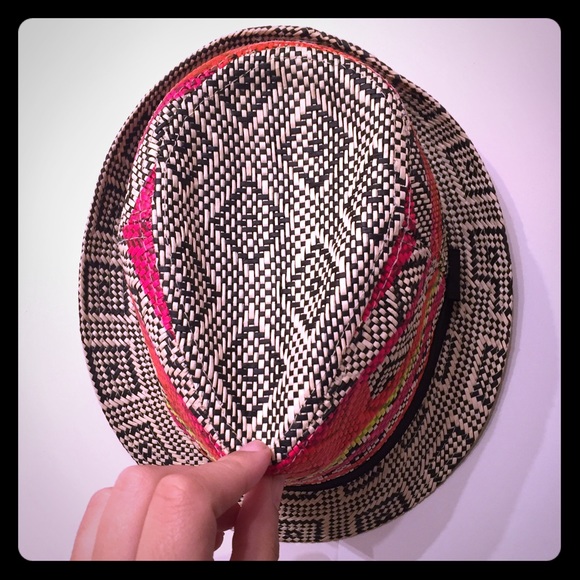 Steve Madden summer hat