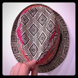 Steve Madden summer hat