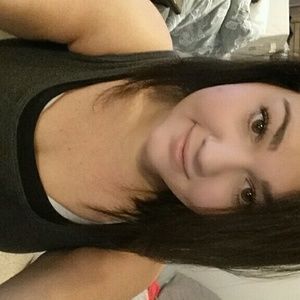 Meet your Posher, Brittani