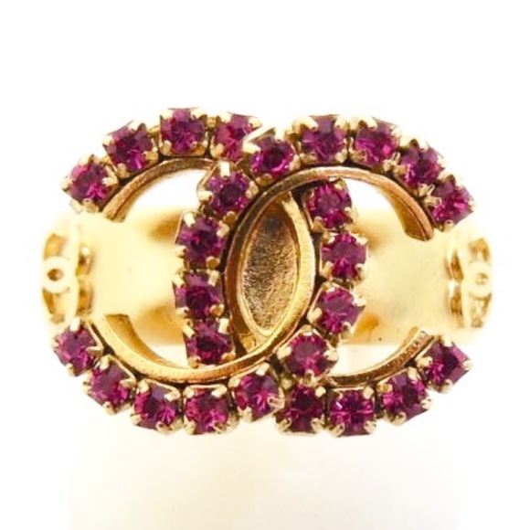 CHANEL Red Rhinestone Gold Ring