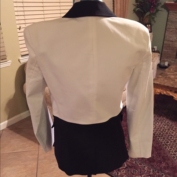 Jacket - Picture 2 of 3