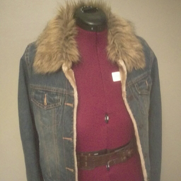 Coat with the fuuuuR ';p