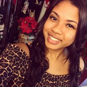 Meet your Posher, Alli