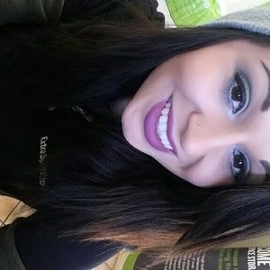 Meet your Posher, Victoria