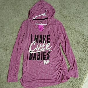 Cute maternity shirt