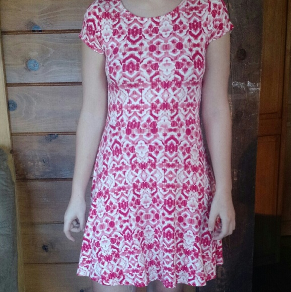 *SOLD!* Spring dress - Picture 2 of 2