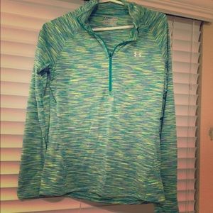 Under armour green space dye pullover!