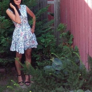 🌺~Floral print Skater Dress