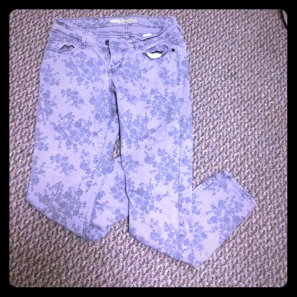 Old Navy Capri Jeans