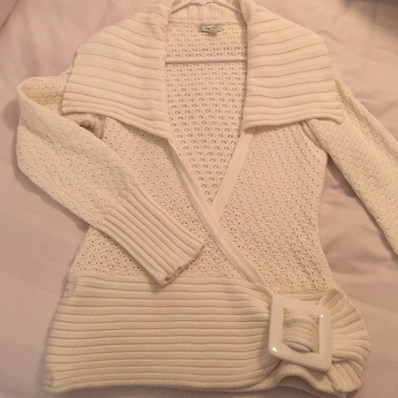 ✨SALE✨Gorgeous Cache Cream Sweater - Picture 1 of 4