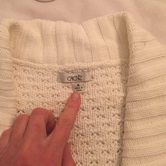 ✨SALE✨Gorgeous Cache Cream Sweater - Picture 2 of 4