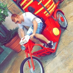 Meet your Posher, Billy