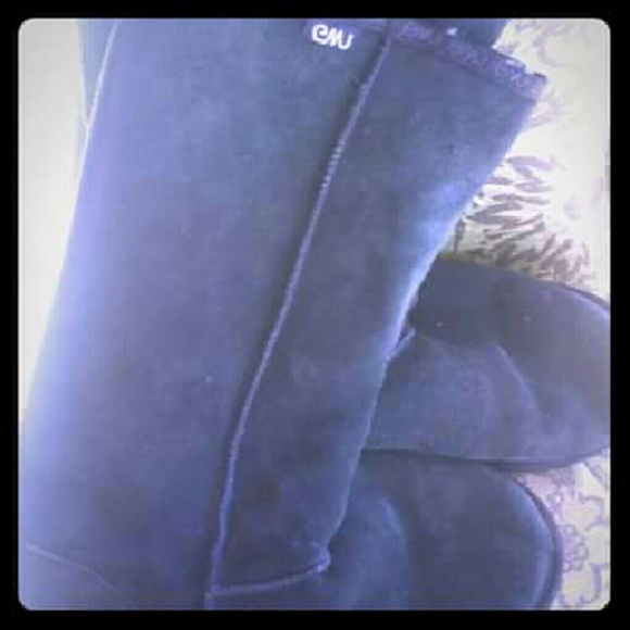 EMU boots FLASH SALE BEFORE CLOSET CLOSE