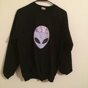 Holographic Alien Sweatshirt Grunge