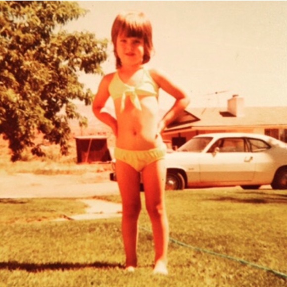 Meet your Posher, Olivia - Picture 4 of 4