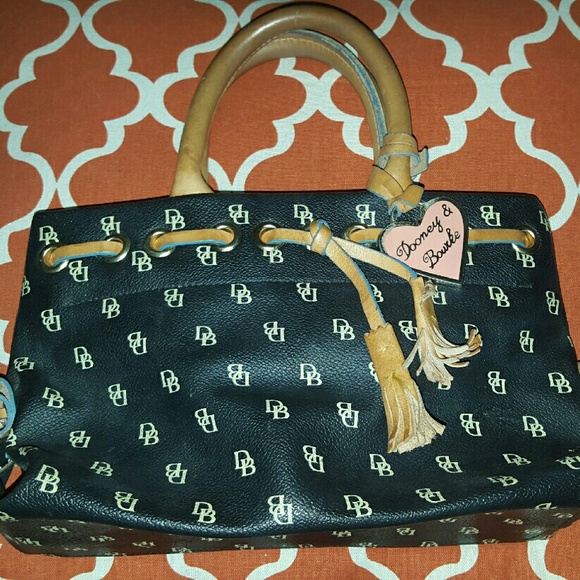 Dooney & Bourke Handbags - Mini Dooney & Bourke Purse