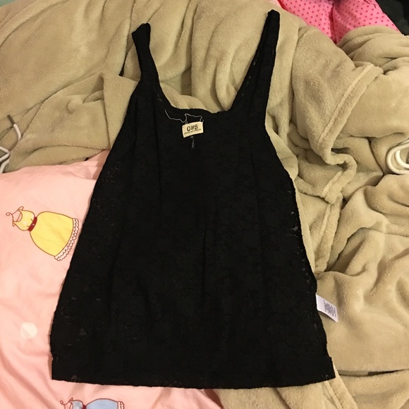 Black lace tank top!